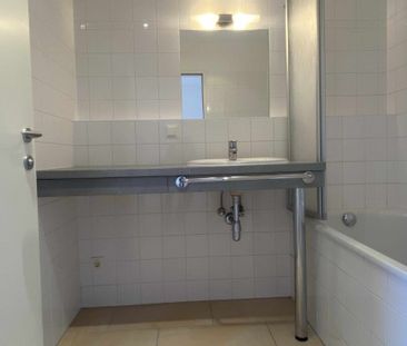 Sehr helle Mietwohnung mit Balkon - Foto 6