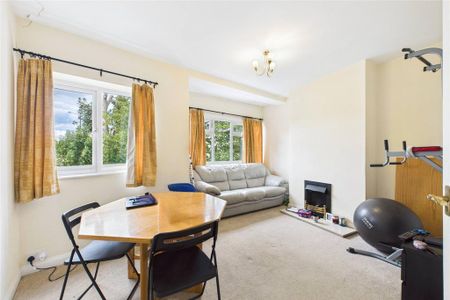 3 bedroom apartment to rent - Photo 5