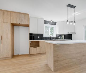 IMMENSE LOGEMENT 5 ET DEMI, Complètement rénové! - Photo 4