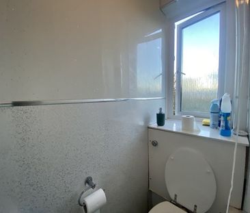 5 Bed Flat, Tildesley Road, SW15 - Photo 6