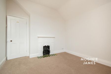 4 bedroom terraced house to rent - Photo 4