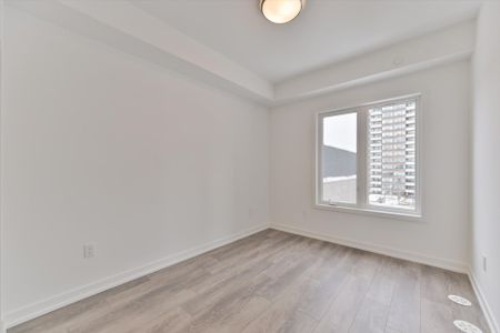 For Lease - 3069 Pharmacy Avenue Unit# 1 - Suite 1A+B, Toronto, Ontario - Photo 3