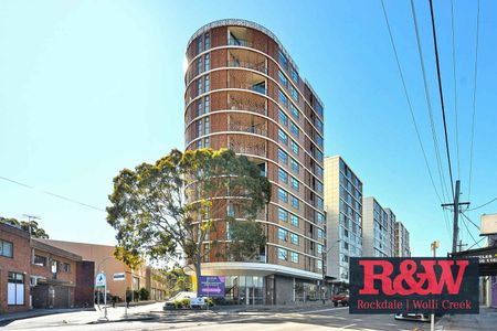 One-Bedroom Apartment with Botany Bay Views - Photo 5