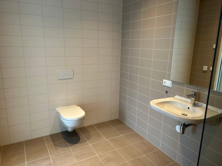 Te huur: Appartement Burgemeester Moonenlaan 5 09 in Waalwijk - Photo 4