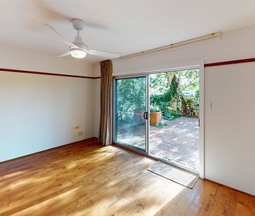 2/96 Duringan Street, Currumbin QLD - Photo 4