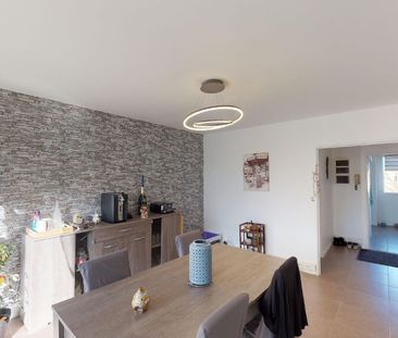 Appartement à louer - PLACE LUTON - Photo 4