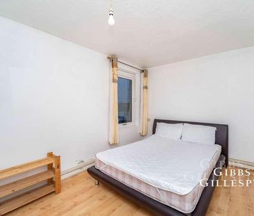 Hilton Close, Uxbridge, Middlesex, UB8 - Photo 5