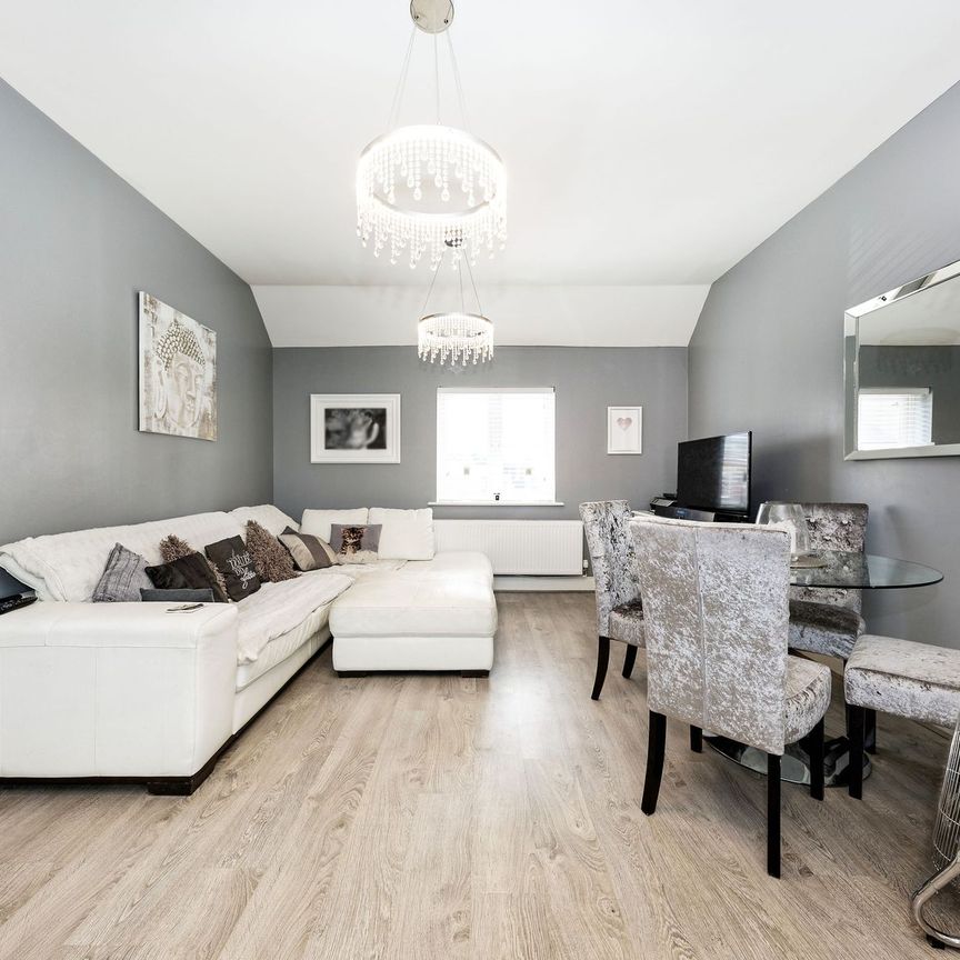 2 bedroom apartment to rent - Photo 1