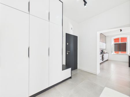 Mieszkanie, 3 pokoje, 1 piętro, balkon, winda - Фото 2