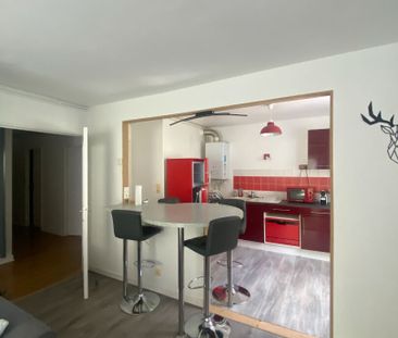 Location Appartement 2 pièces 55m² - Photo 1