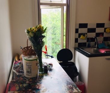 Room in a Shared House, Sidney Avenue, N13 - Photo 6