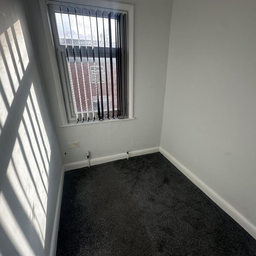 3 bedroom House To Let - Photo 1