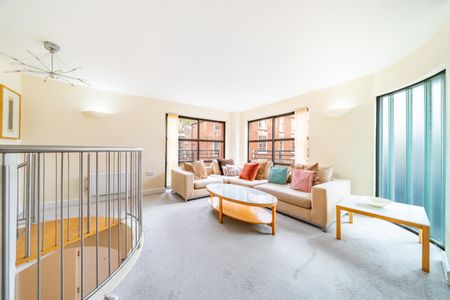 The Arena, Standard Hill, NG1 - Photo 4