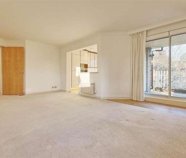 Redwood Lodge, Grange Road, Cambridge, CB3 - Photo 2