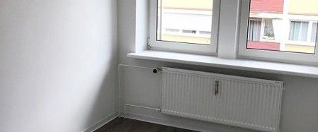 Renovierte 2,5 Zimmer-Wohnung sucht nette Bewohner - Photo 1