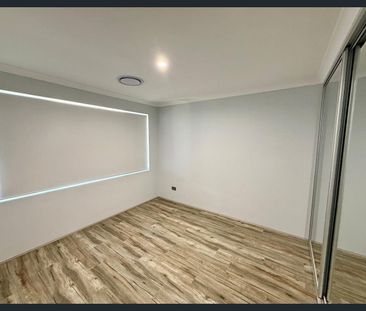 New Modern Large Busselton Family Home! - Photo 2