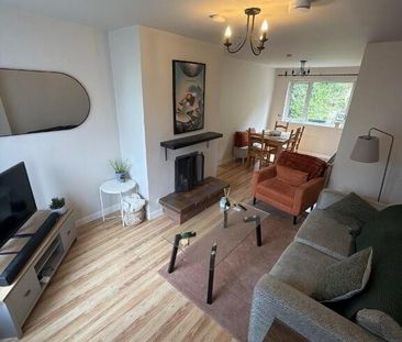 27 Hampton Parade, Belfast, BT7 3EQ - Photo 2