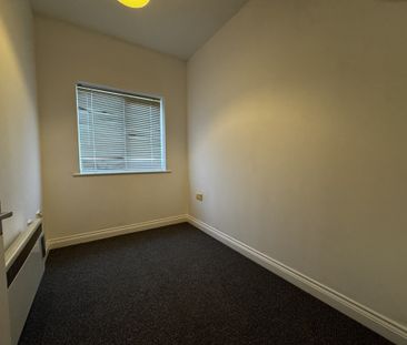 Addington Road, Wellingborough, Irthlingborough - Photo 1