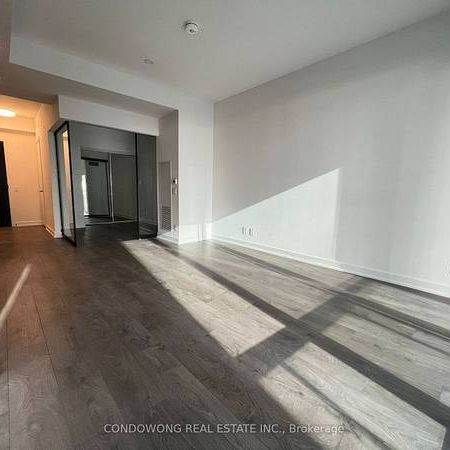 ENTERTAINMENT DISTRICT 2 BEDS 2 BATHS LUXURY CONDO - Photo 1