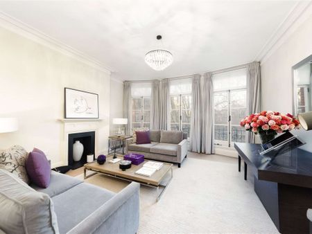 A stunningly presented and large one bedroom apartment, overlooking Mount Street Gardens. - Photo 3