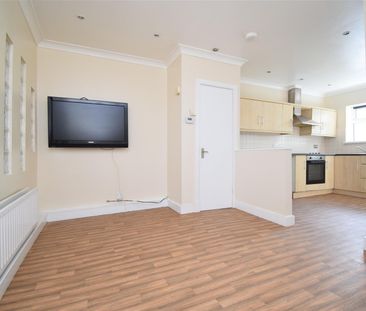 Sheffield Road, Birdwell, Barnsley - Photo 3