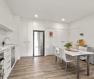 Immaculate Ground Floor One Bedroom Apartment - Photo 5