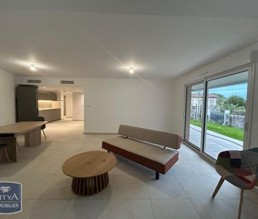 Location Appartement 3 pièces 79m² CANNES 06400 - Photo 2