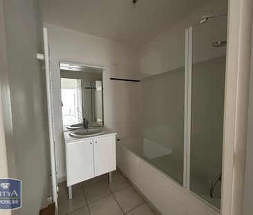 Location Appartement 3 pièces 76m² CHERBOURG-EN-COTENTIN 50100 - Photo 2