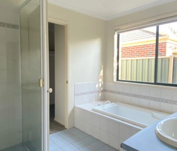 THIS PROPERTY FEATURES: - Photo 2