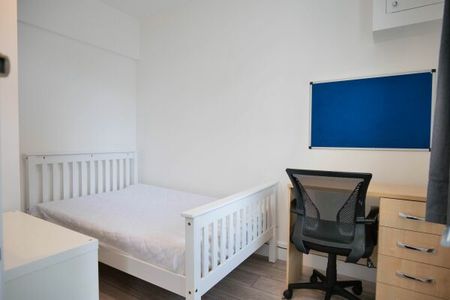 26 Arthur Street - Photo 2