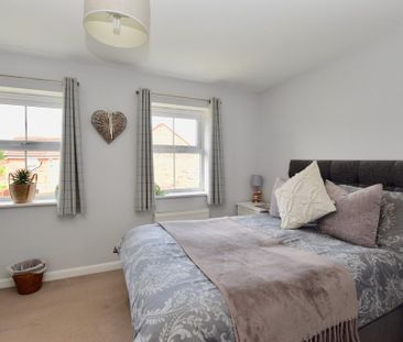 2 bedroom terraced house to rent - Photo 3