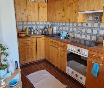 Charmante und grosszügige Dachwohnung auf zwei Stöcken in Tann - Photo 3