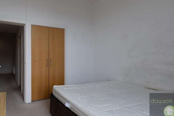 2 bed apartment to rent in Dewsbury Road, Elland - Photo 1
