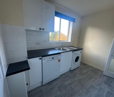 Lyndwood Court - Photo 6