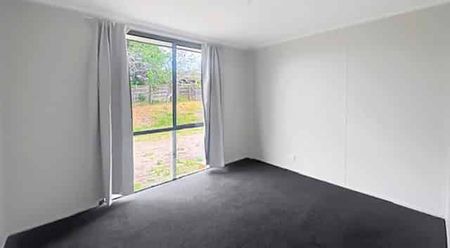 TREE BEDROOM RENOVATED RELOCATED BEAUTY - Photo 5