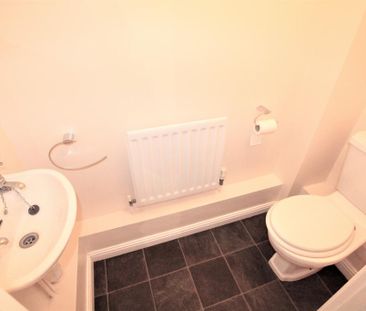 2 bedroom terraced house to rent - Photo 6