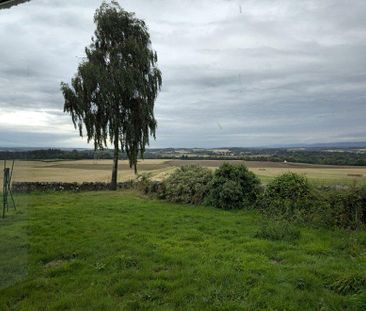 5 bedroom detached house to rent - Photo 2