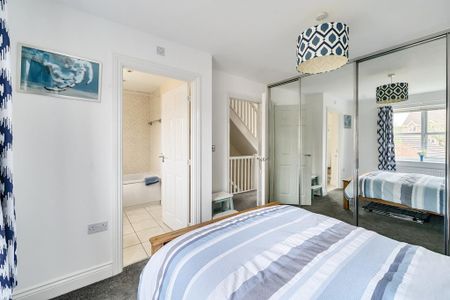 5 bedroom detached house to rent - Photo 4