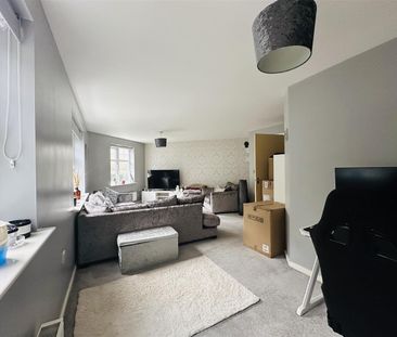 Wisteria Way, Nuneaton, CV10 - Photo 5