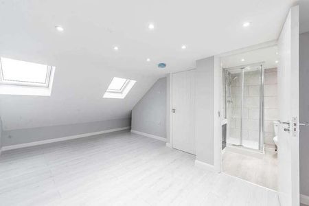 Bromefield, Stanmore, HA7 - Photo 3