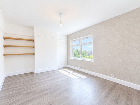 London Road, Ashford, Surrey,TW15 - Photo 1