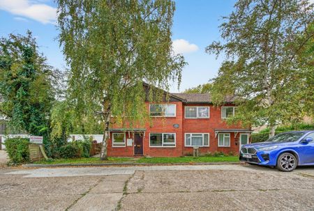 Merryfield Gardens, Stanmore, HA7 4TG - Photo 3