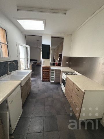 Maison de Type IV - Plein Centre-ville - Photo 5