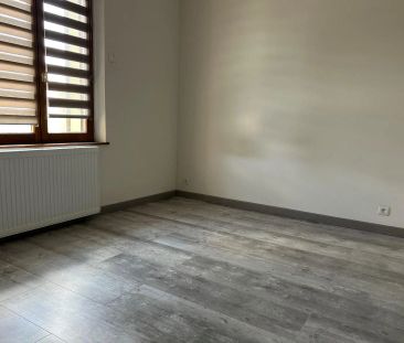 Maison à louer 6 pièces 98m² - Photo 2