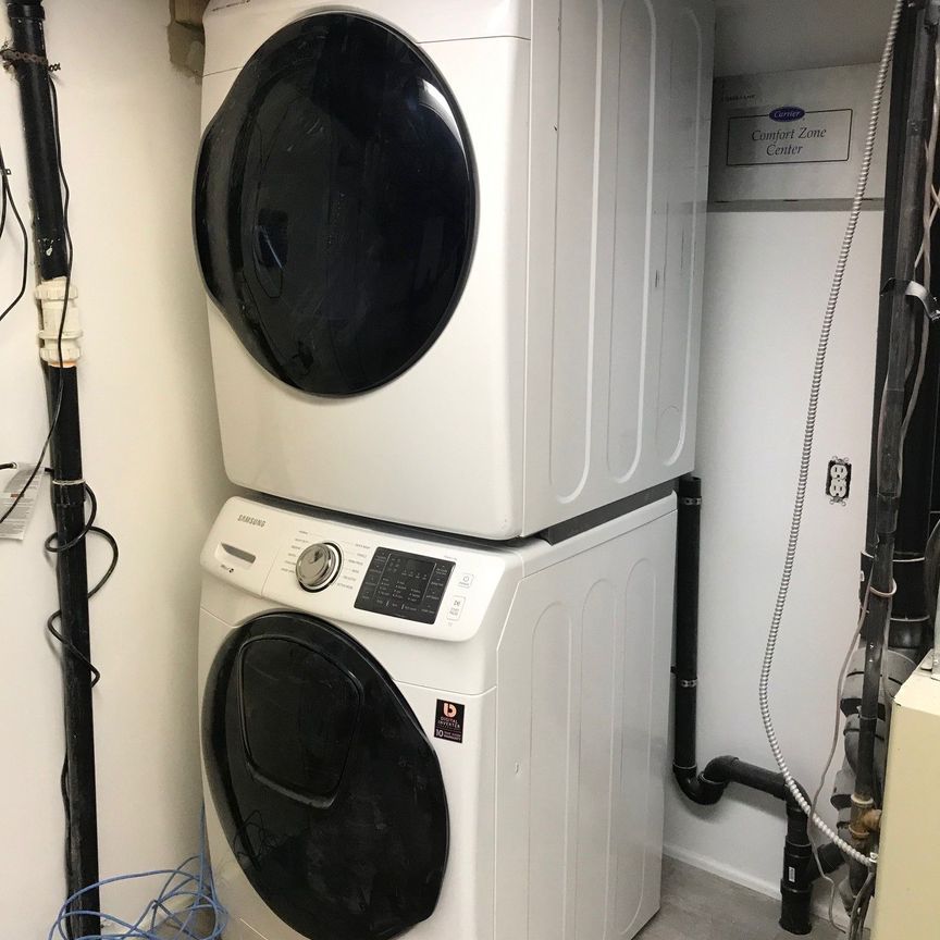 For Lease - 128 Bannockburn Avenue Unit# Bsmt B, Toronto, Ontario - Photo 1