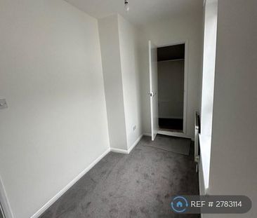 2 bedroom maisonette to rent - Photo 6