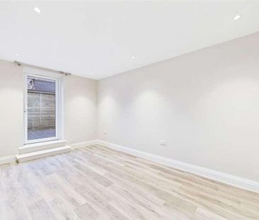 West Street, Maidenhead, Berkshire, SL6 - Photo 1