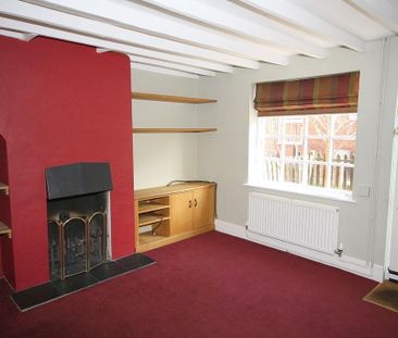 3 bedroom terraced house to rent - Photo 1