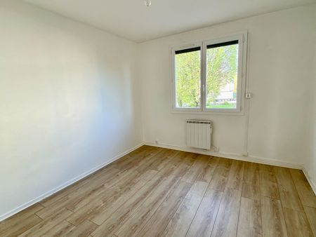 Location Appartement 2 pièces 39m² - Photo 2