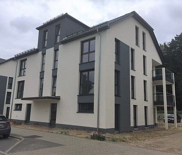 Gehlsdorf - schicke 4-Zimmerwohnung im Erdgeschoss mit 2 Terrassen zu vermieten - Foto 3
